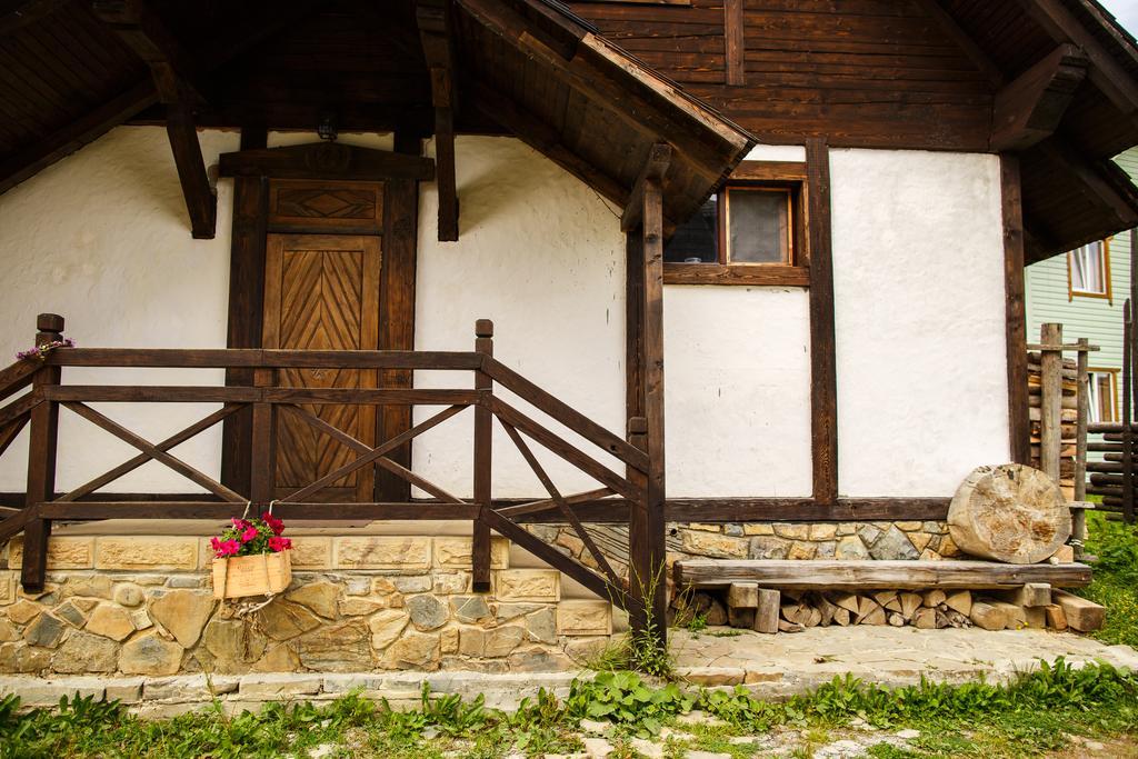 Blyzhche Neba Guest House Iablunîțea Exterior foto