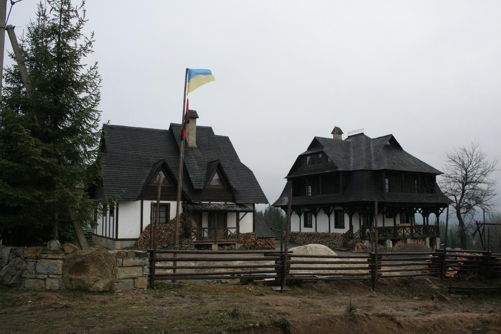 Blyzhche Neba Guest House Iablunîțea Exterior foto